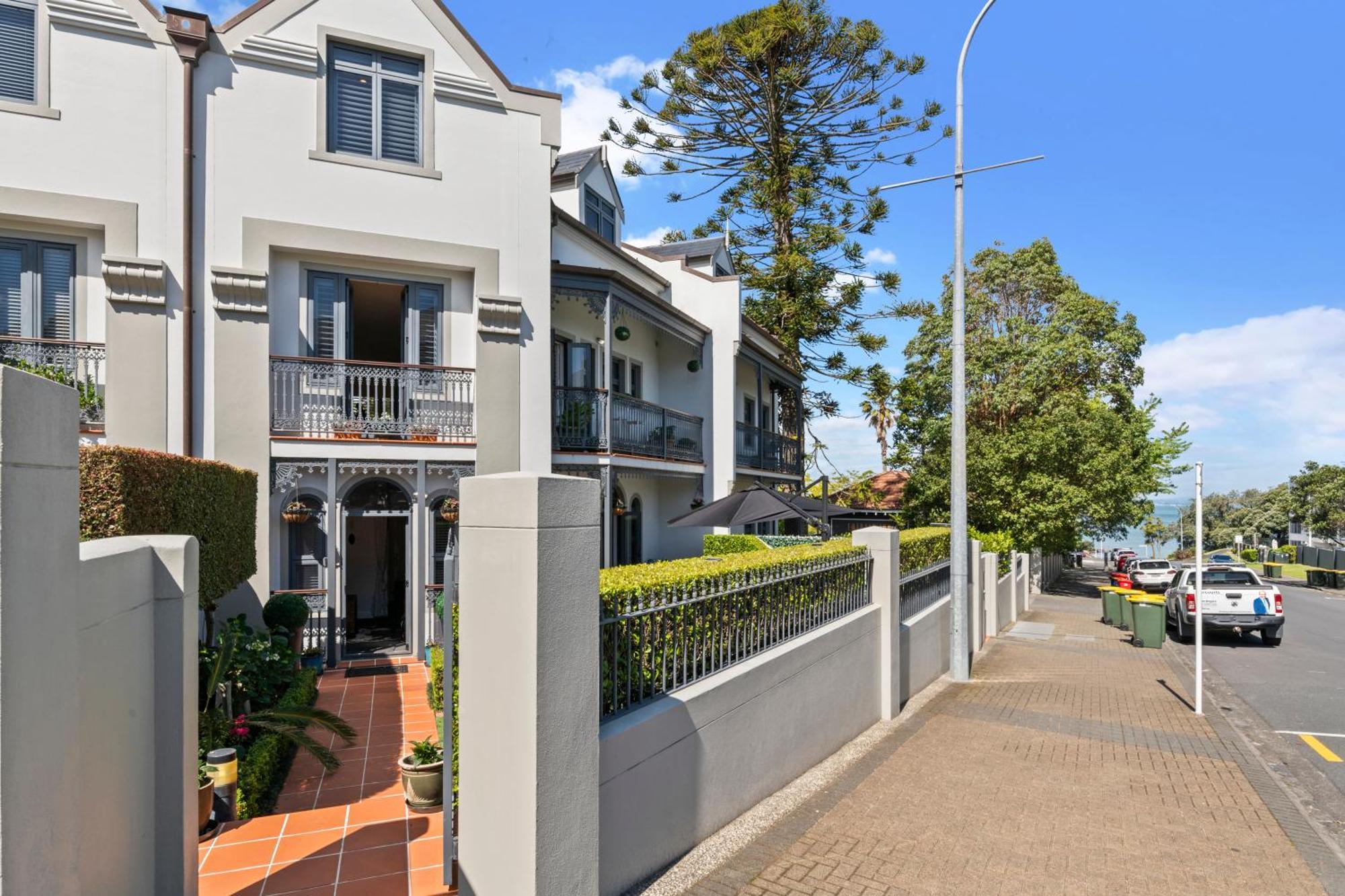 Takapuna Accommodation オークランド エクステリア 写真